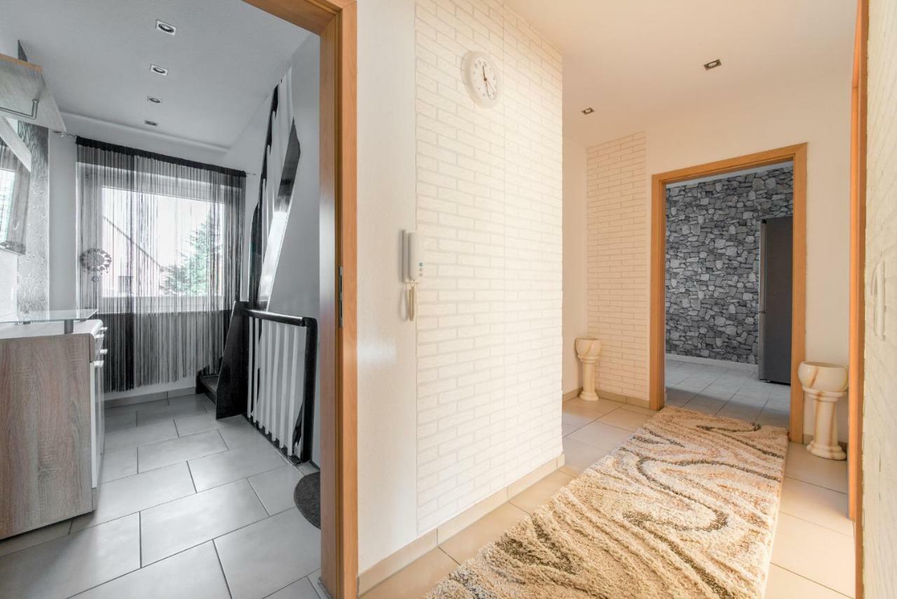 Ronnenberg Private Apartment מראה חיצוני תמונה